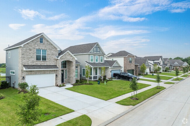 Exterior Of Homes - Cadia at Lago Mar