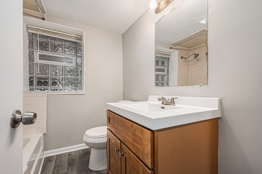 Bathroom - 1820 Grove Ave