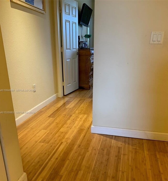 Building Photo - 3551 W 89th Pl