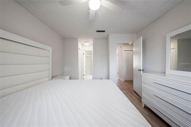 Building Photo - 710 St Matthew Cir
