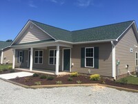 Building Photo - 113 Oyster Ln