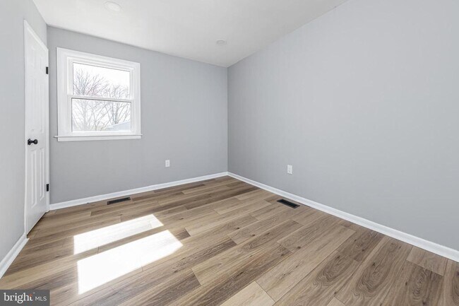 Building Photo - 78 Abbington Ln