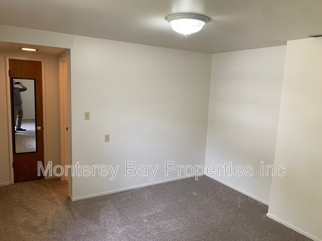 Building Photo - 109 Solano Ave