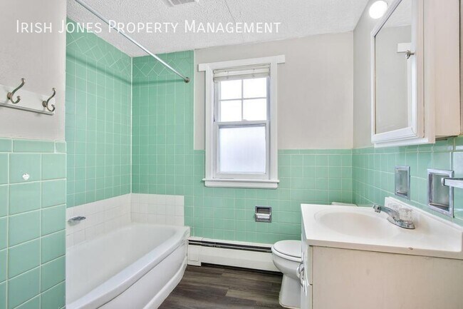 Building Photo - 880 Millersport Hwy