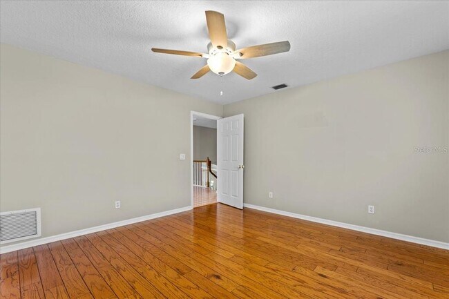 Building Photo - 1589 Mary Ln