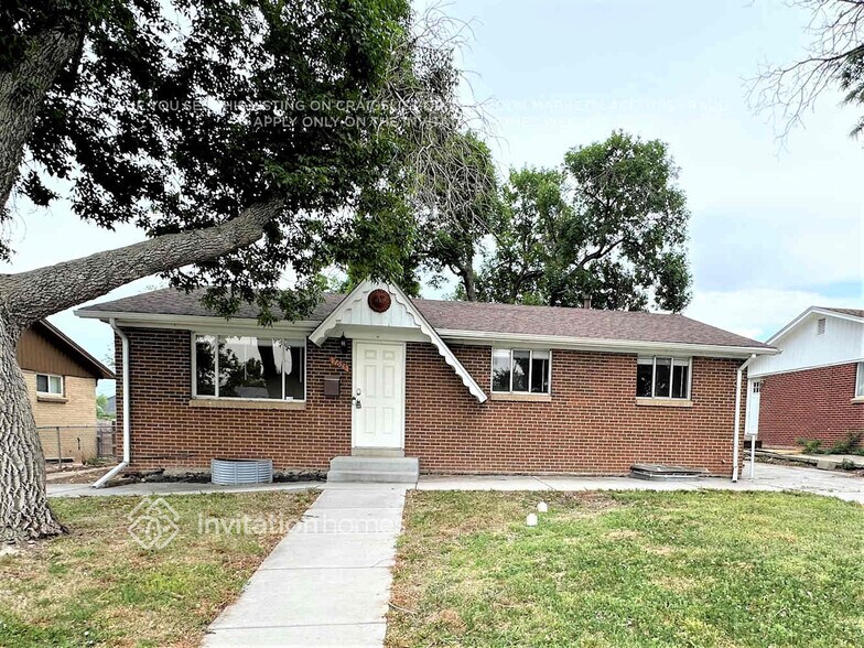 Primary Photo - 7625 Irving St