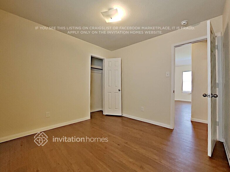 Building Photo - 6346 Scotchwood Dr