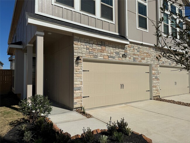 Building Photo - 5506 Amber Brook Ln