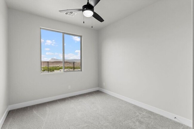 Building Photo - 2078 W. 320 S.