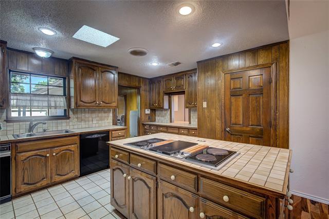 Building Photo - 3210 Faulkner Dr