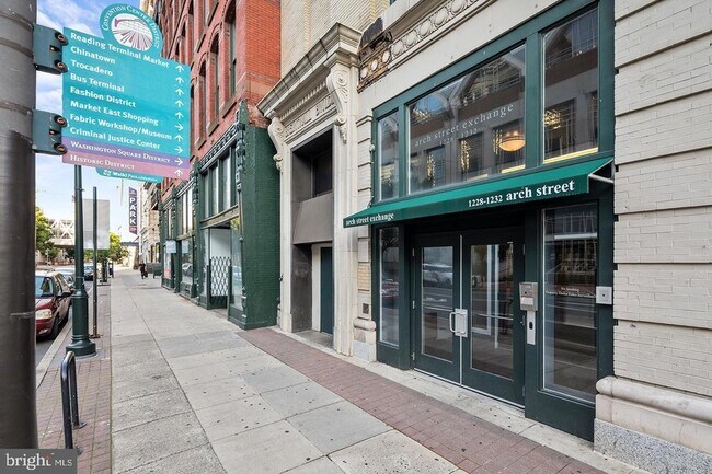 Building Photo - 1228-32-1232 Arch St