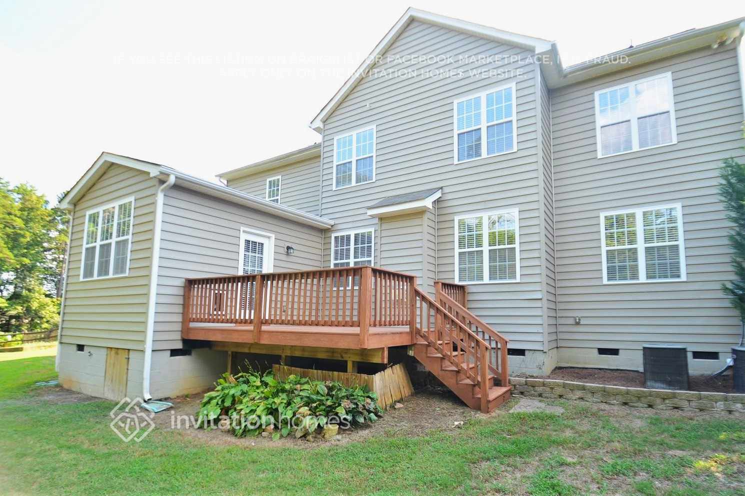 Building Photo - 6302 Crosshall Pl