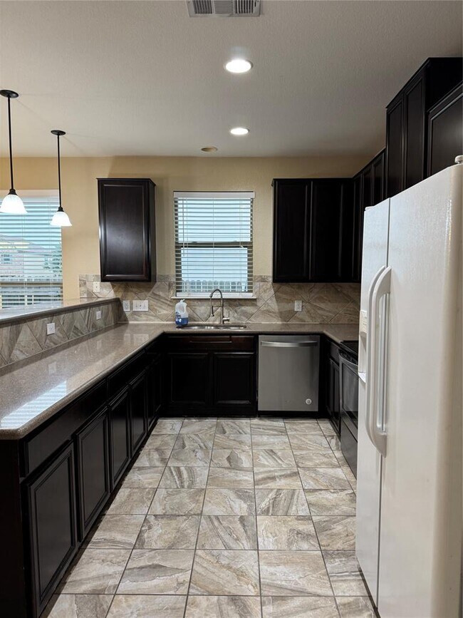 Building Photo - 14709 Fairland Drive