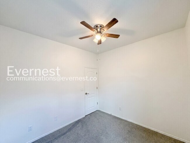 Building Photo - 13829 Sunshowers Cir