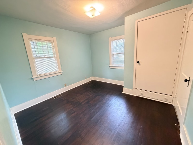 Building Photo - 850 Martin St