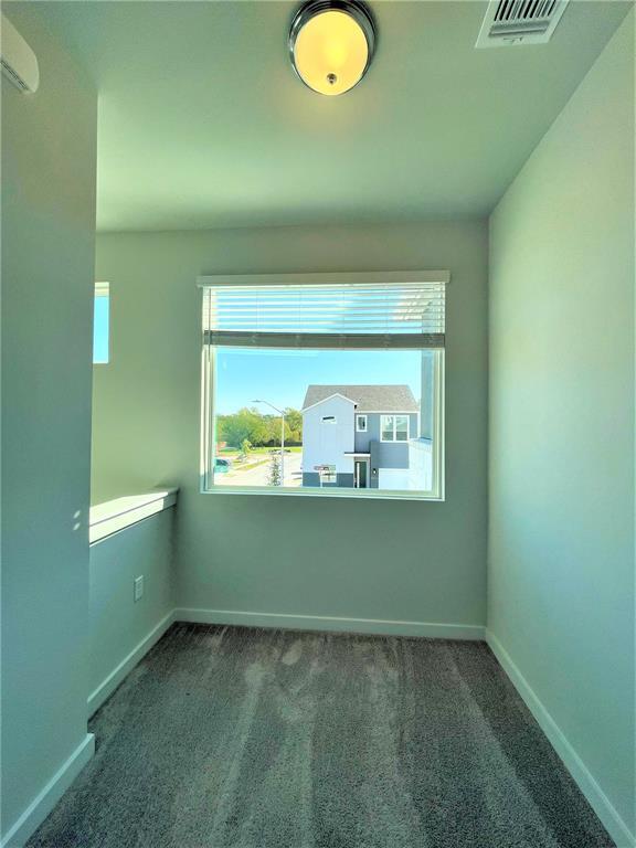 Building Photo - 15110 Forum Ave