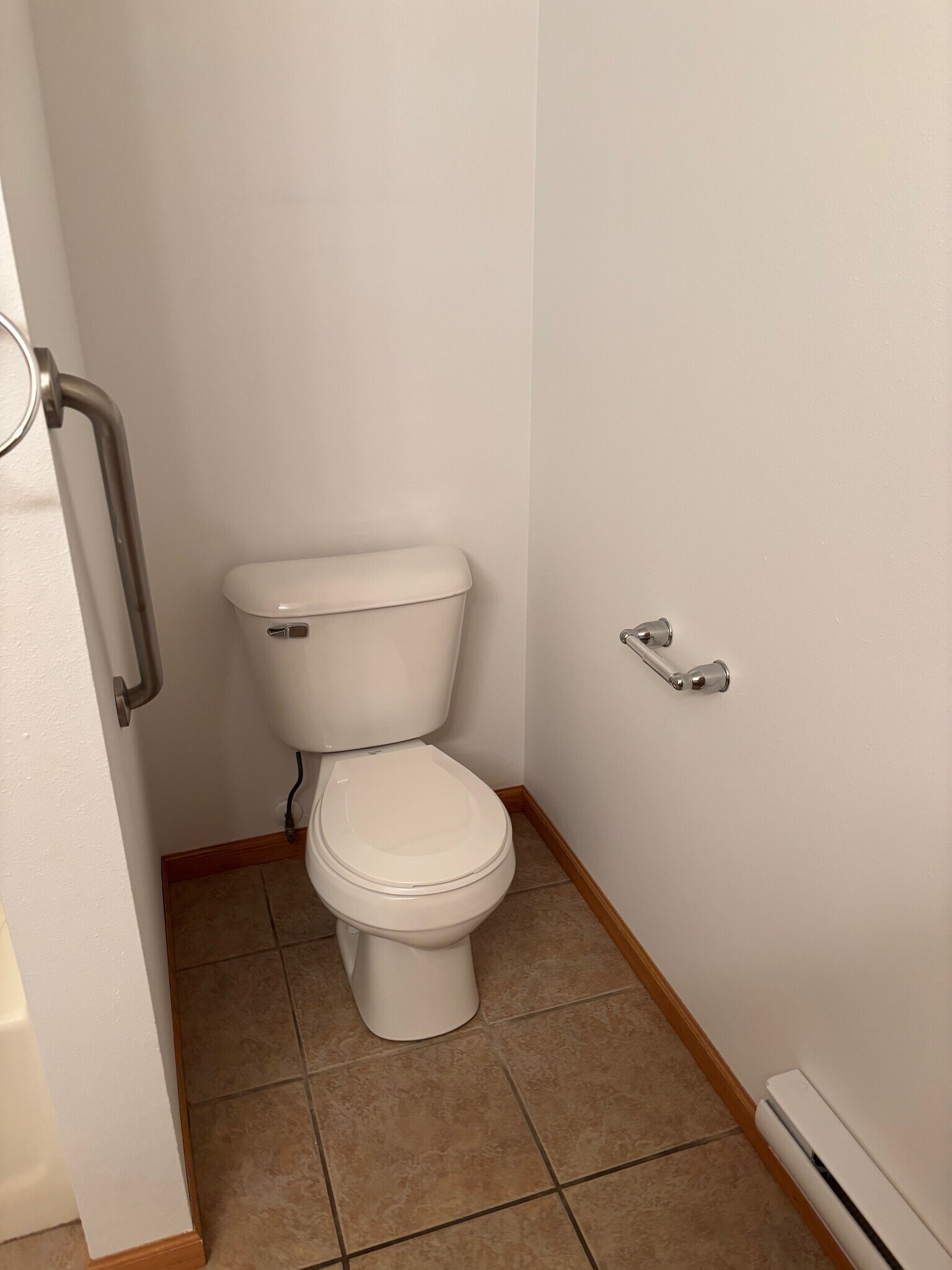 Building Photo - 3634 Calvert Rd