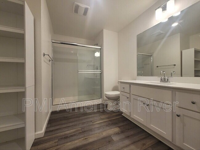 Building Photo - 4371 Garonne Walk