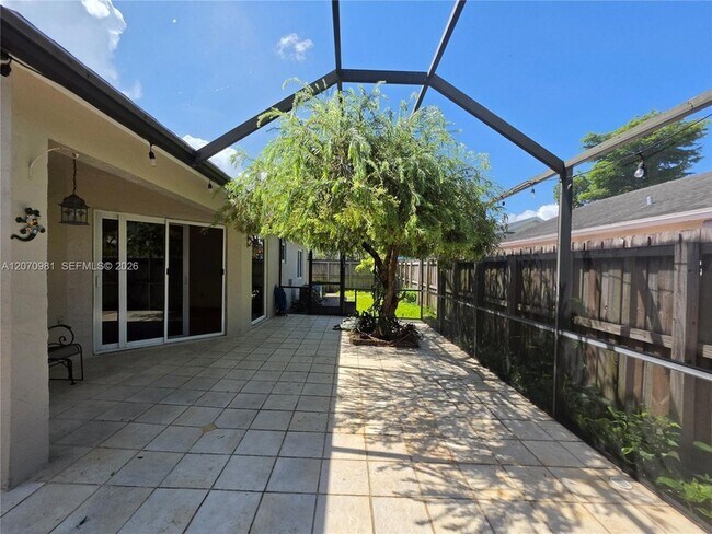 Building Photo - 10076 NW 51st Terrace