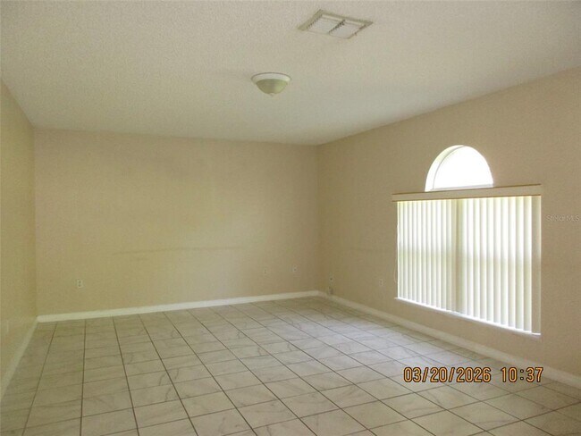 Building Photo - 11879 Bentry St