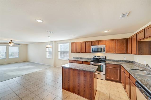 Building Photo - 12946 Sewanee Dr