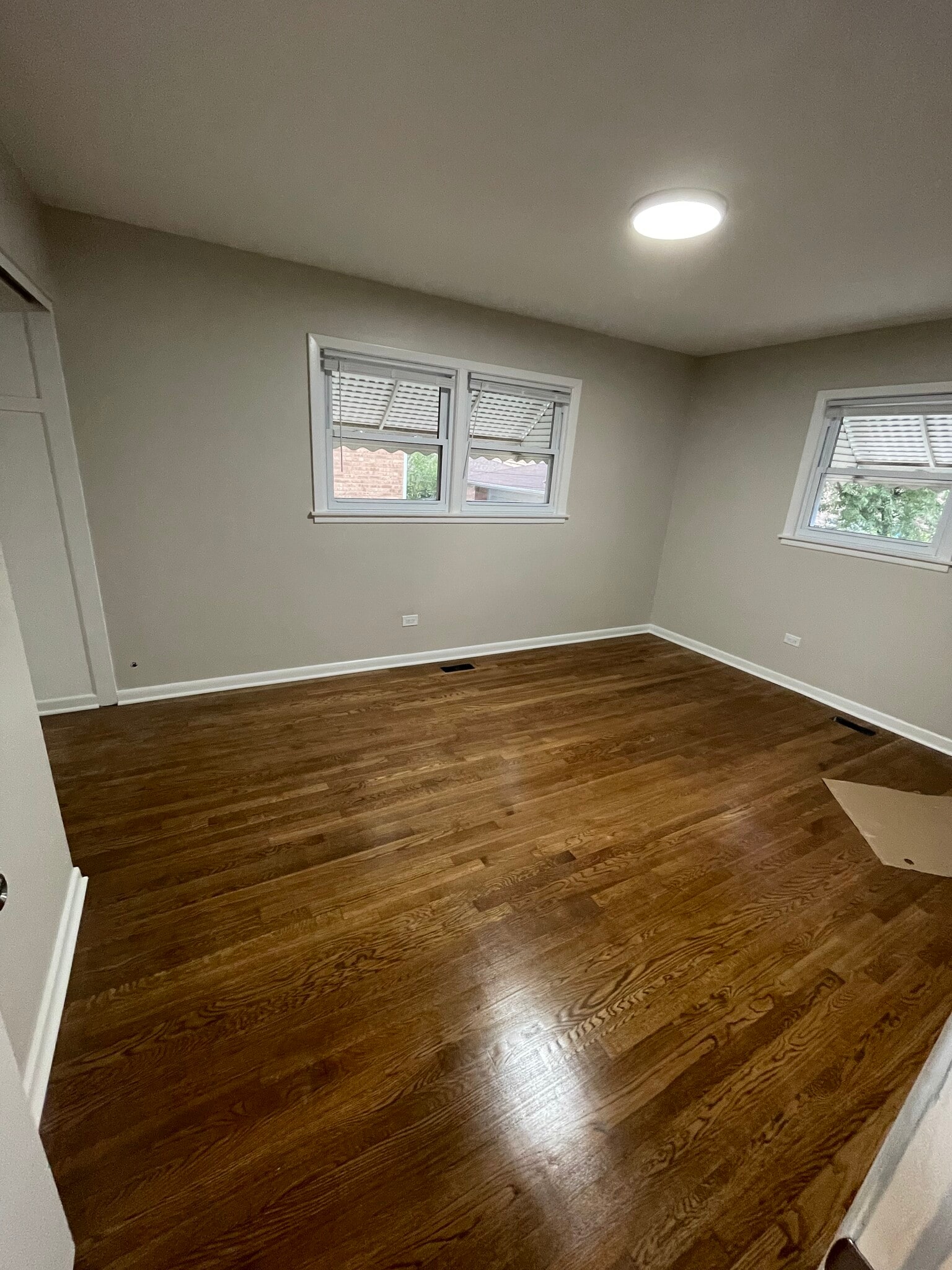 Building Photo - 7202 W Crain St