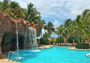 Building Photo - 8340 Mystic Greens Way