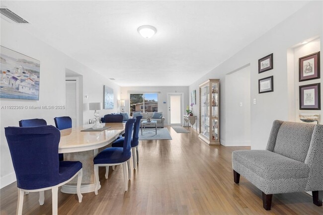 Building Photo - 7915 SW 23rd St