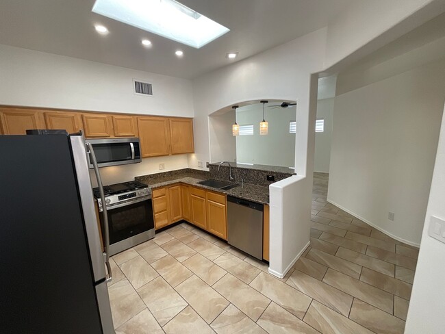 Building Photo - 7360 E Cll Hospedero