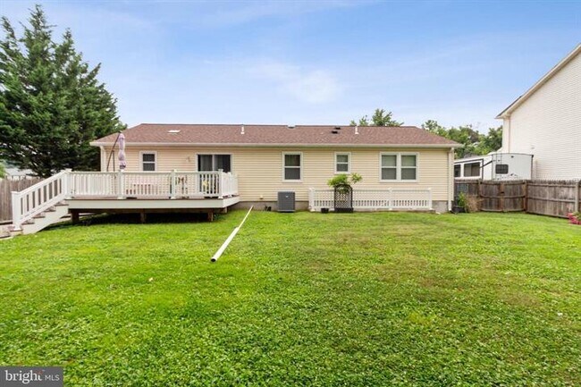 Building Photo - 8633 Winding Way