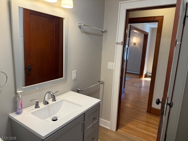 Building Photo - 73 Kiel Ave