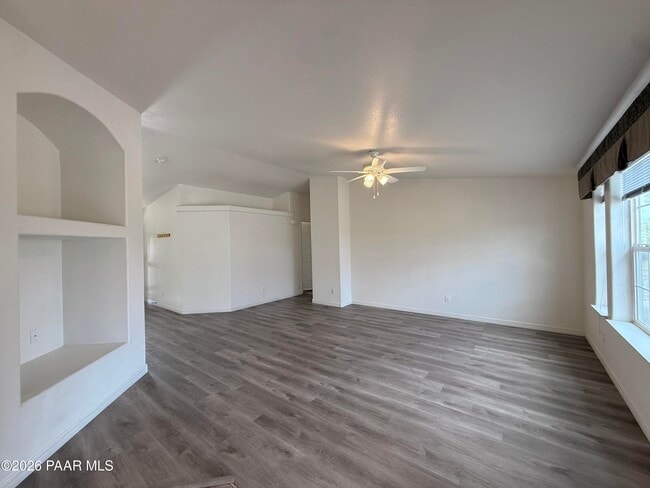 Building Photo - 2828 Jerry St