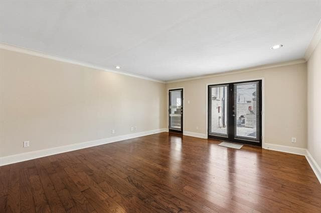 Building Photo - 7730 Meadow Rd
