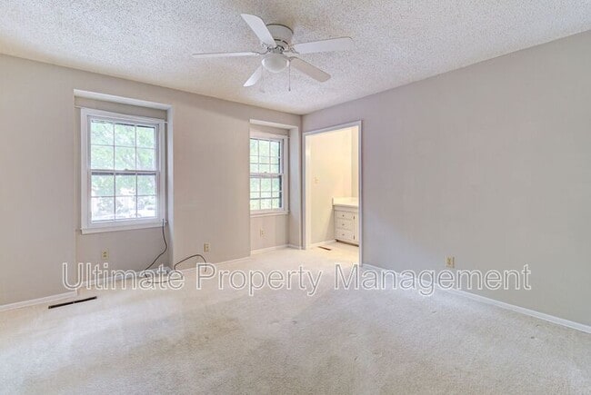 Building Photo - 819 Seabury Ct