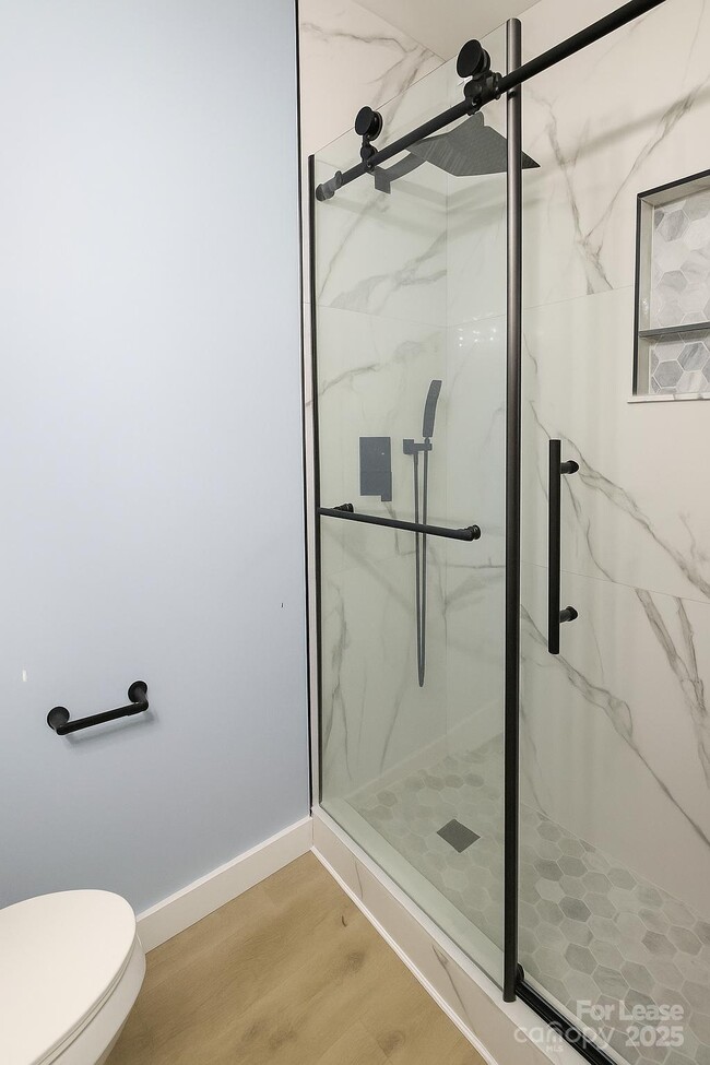 Building Photo - 2025 Tyvola Rd