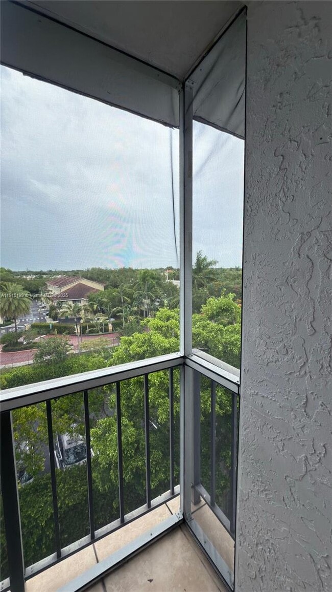 Building Photo - 8950 NE 8th Ave