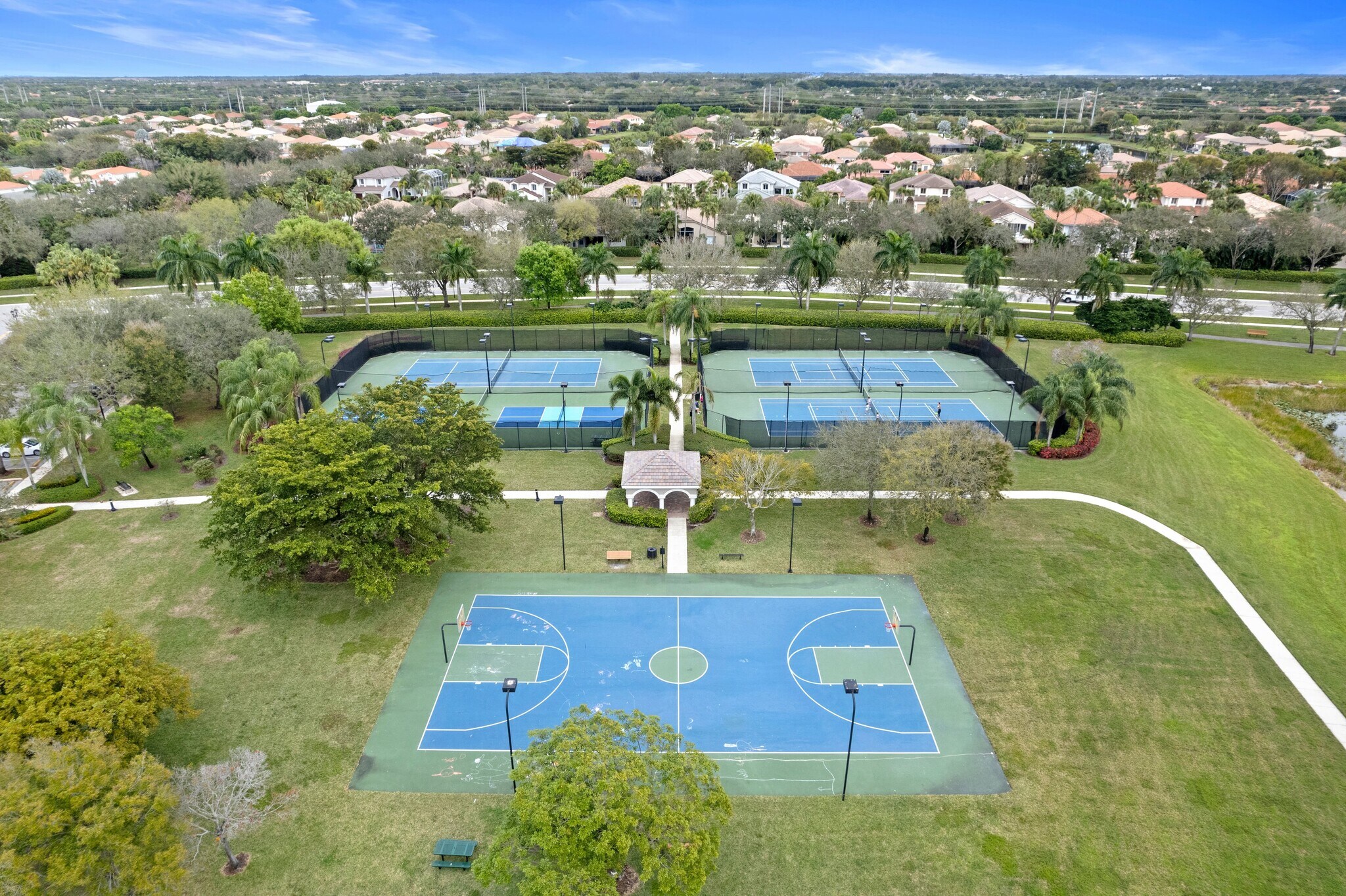 Building Photo - 4430 Island Reef Dr