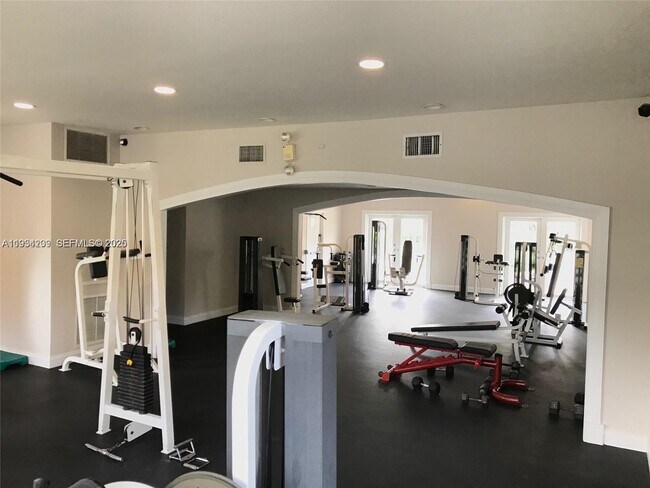 Building Photo - 8215 Lake Dr