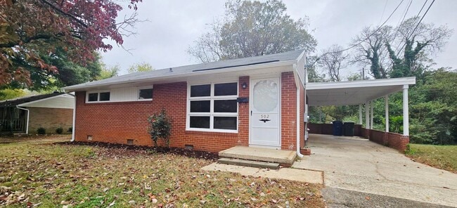 Building Photo - 3-Bedroom Brick Home for Rent in Graham, NC!