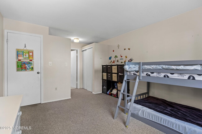 Building Photo - 6072 Cedar Ct