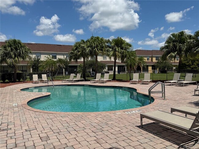 Building Photo - 1550 Portofino Meadows Blvd