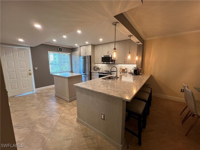 Building Photo - 3051 Sandpiper Bay Cir