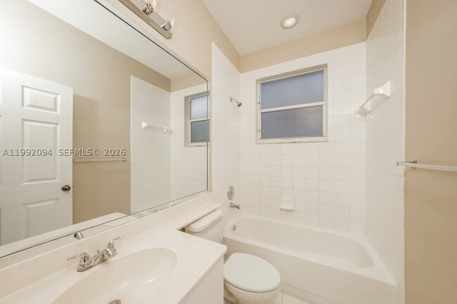 Building Photo - 7699 Thornlee Dr