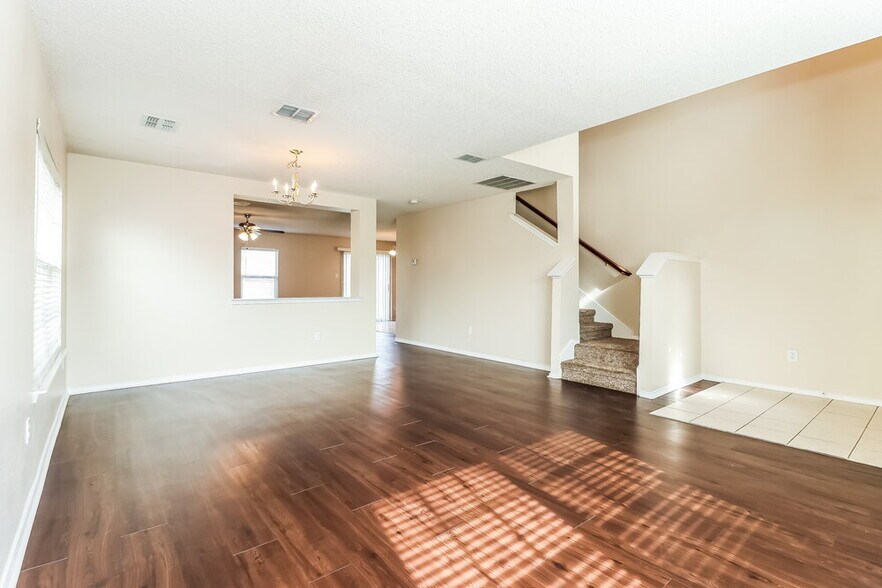 Building Photo - 7606 Tin Cup Dr