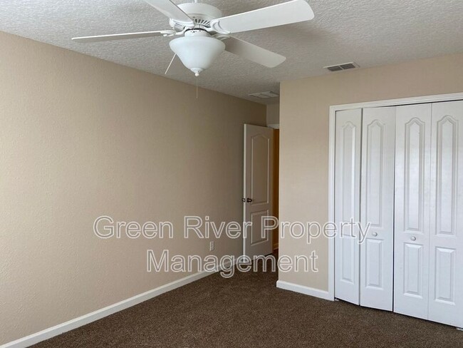 Building Photo - 3697 Hartsfield Forest Cir