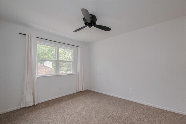 Building Photo - 3614 Spring Arbor Way