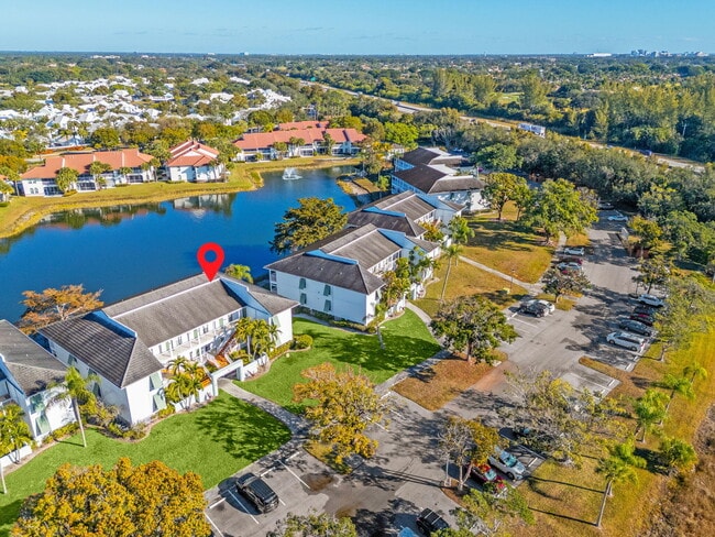 Building Photo - 271 Cypress Point Dr