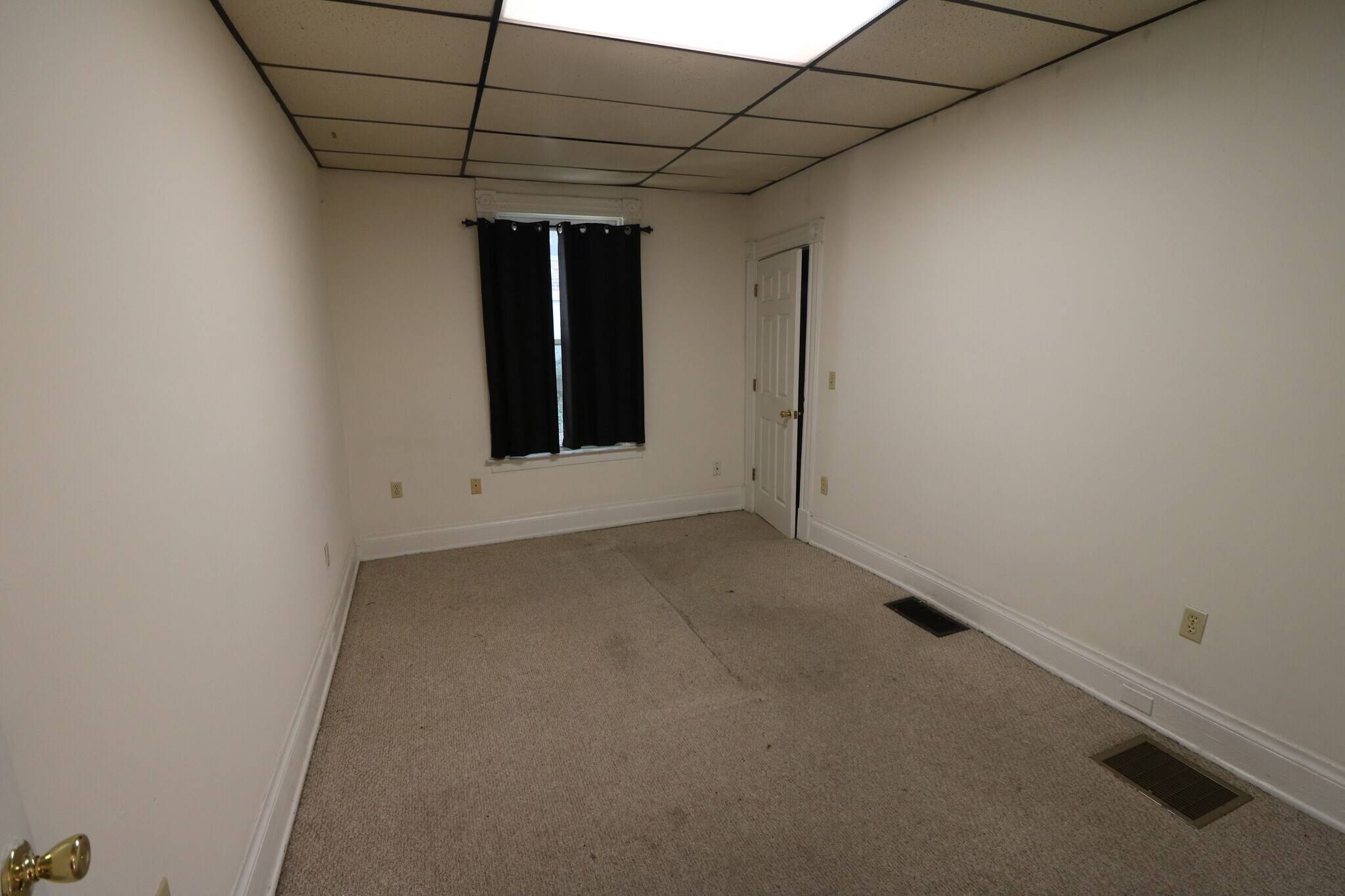 Building Photo - 52 W McMillan St