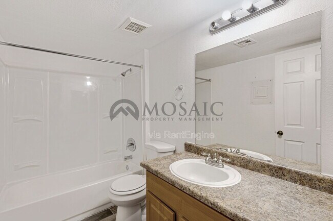 Building Photo - 3810 N Maryvale Pkwy