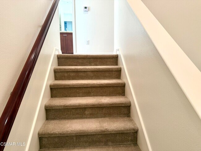 Building Photo - 62 Secret Hollow Ln